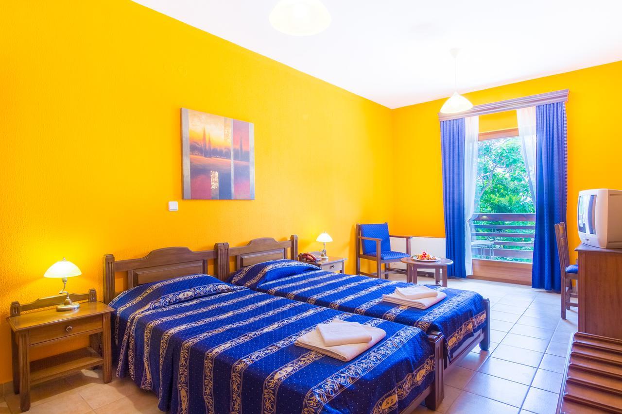 Filosxenia Roxani Country House Hotel Maroneia  Exterior photo