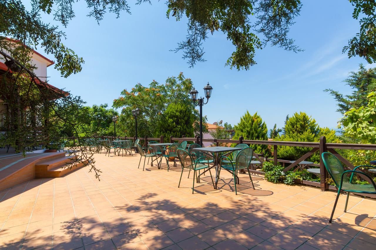 Filosxenia Roxani Country House Hotel Maroneia  Exterior photo